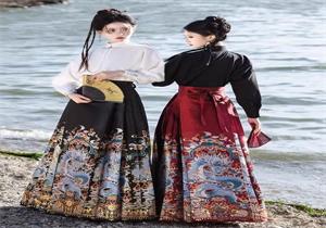 2025早春“回頭率最高”的打扮：馬面裙！瞧潮人這樣搭有多好